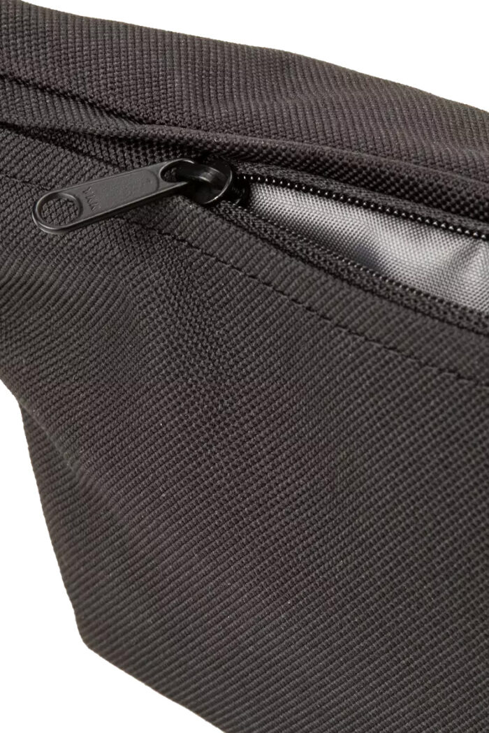 Сумка D7968-0001 Small Banana Sling — изображение 4